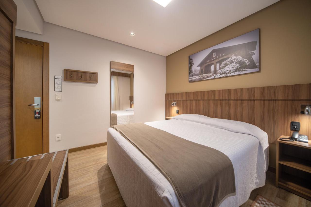 Hotel Fioreze Centro 그라마도 외부 사진